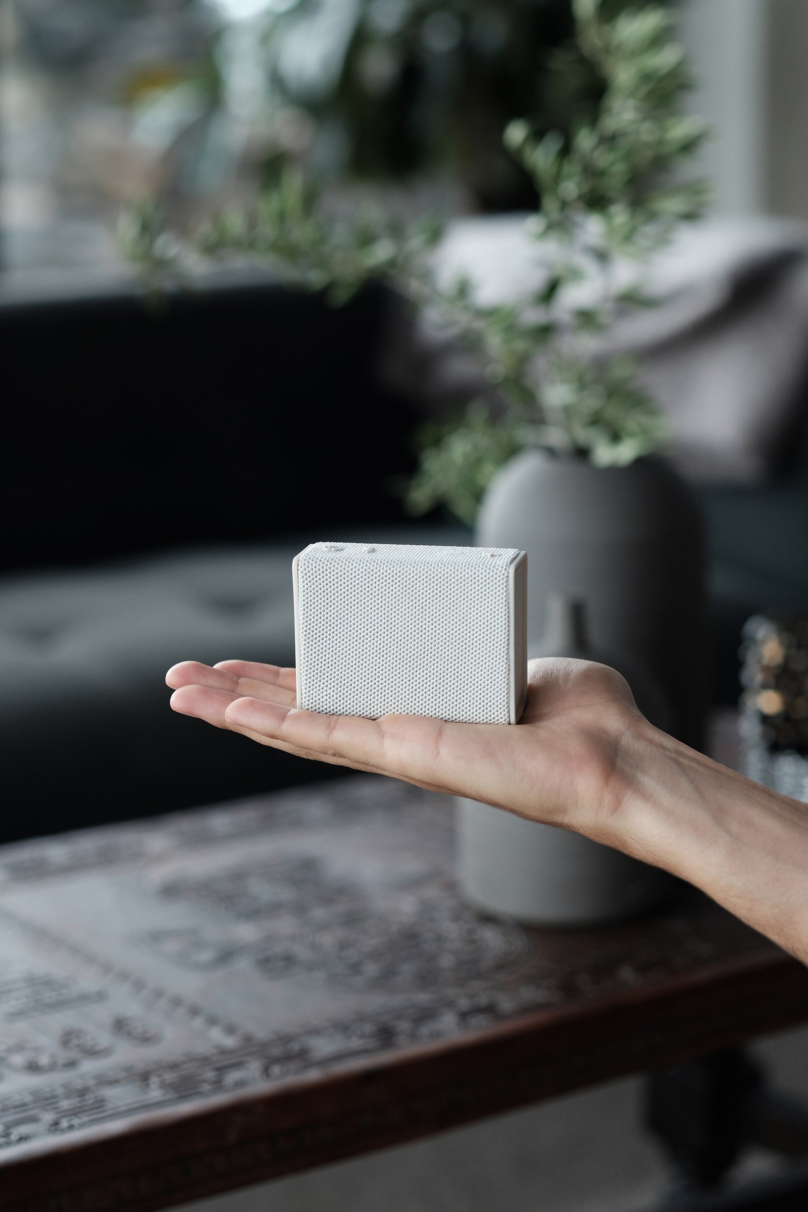 Urbanista Sydney Wireless Pocket Sized Speaker White