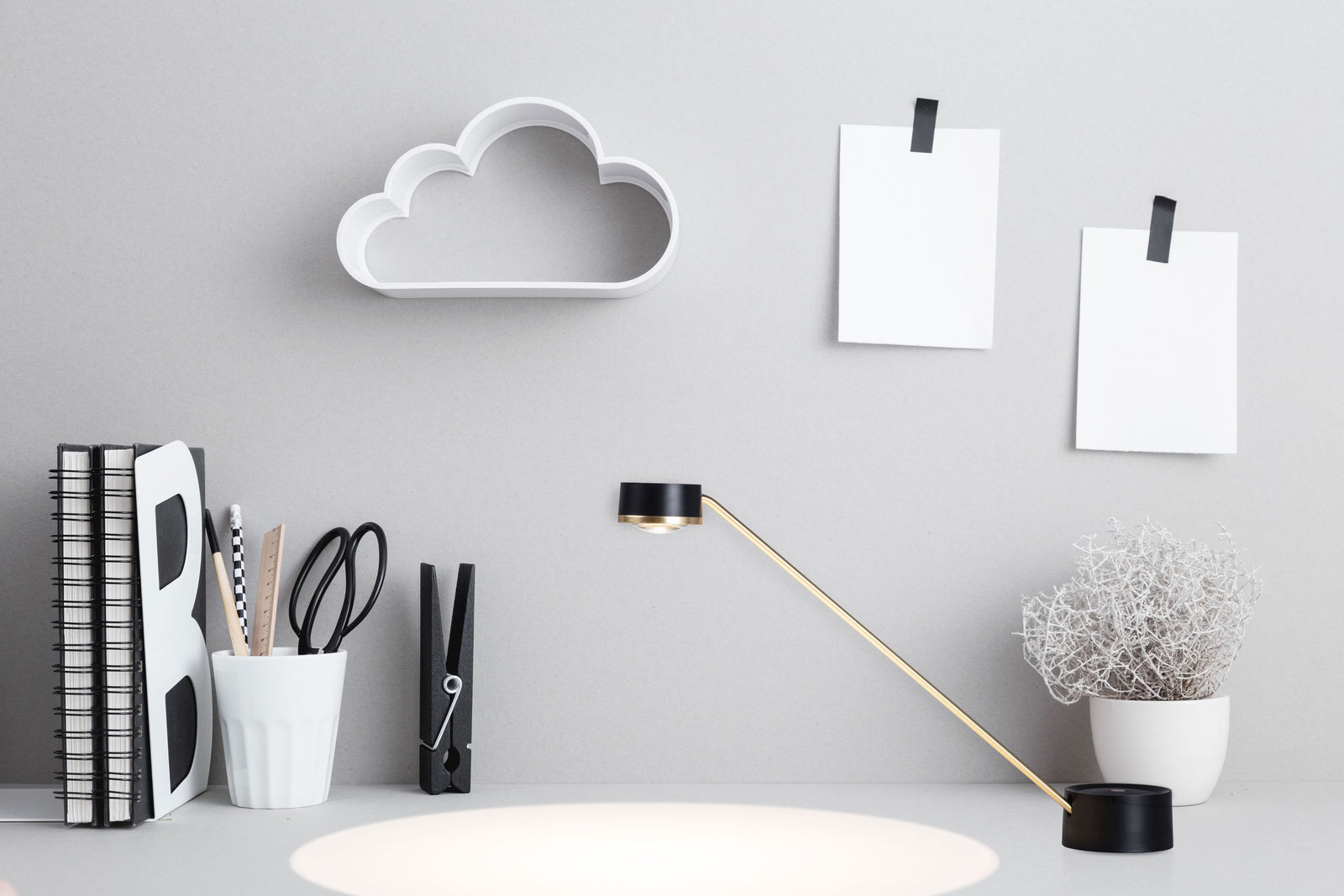 Tubicen Polaris LED Dimmable Desk Lamp Black