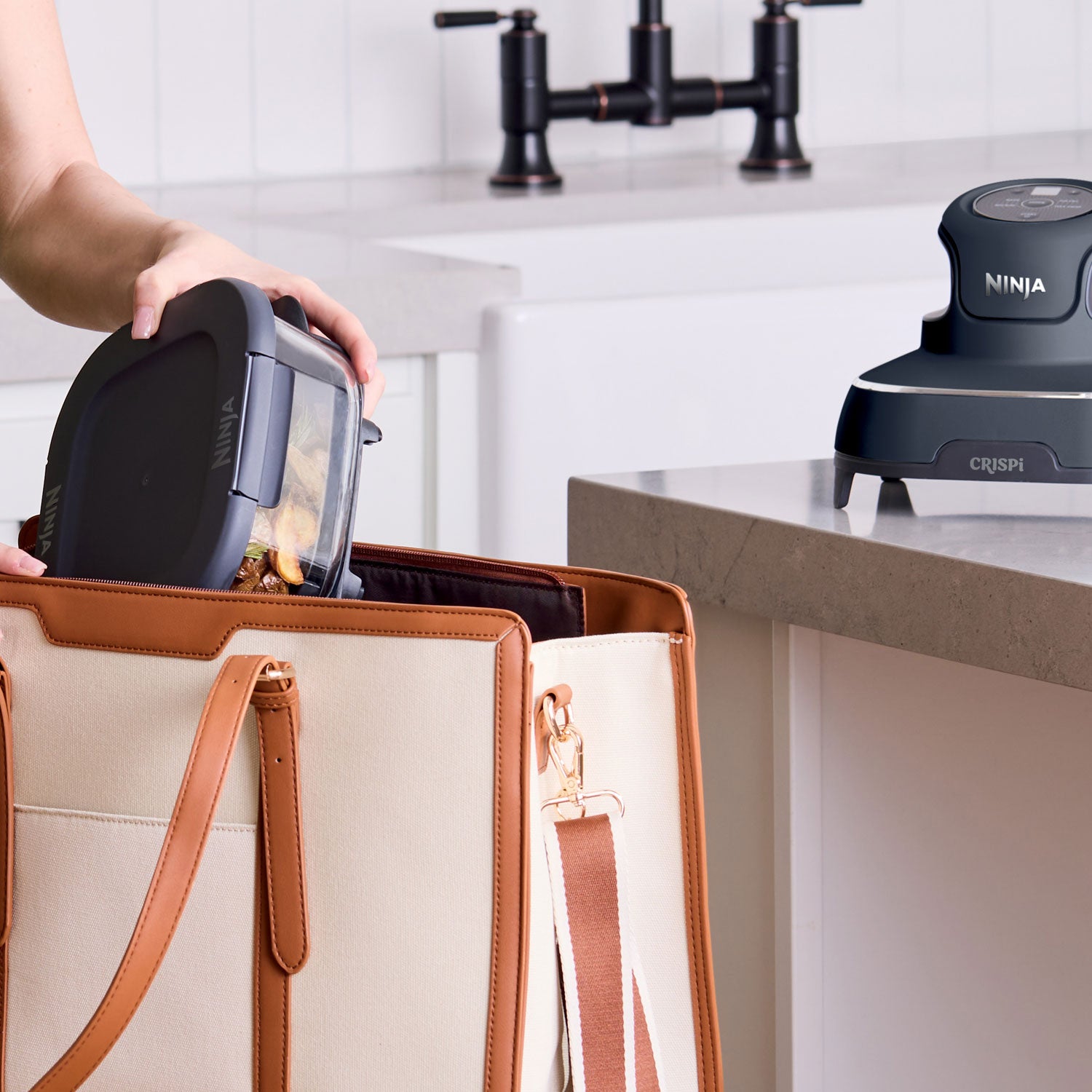 Ninja Crispi 4 in 1 Portable Glass Air Fryer System