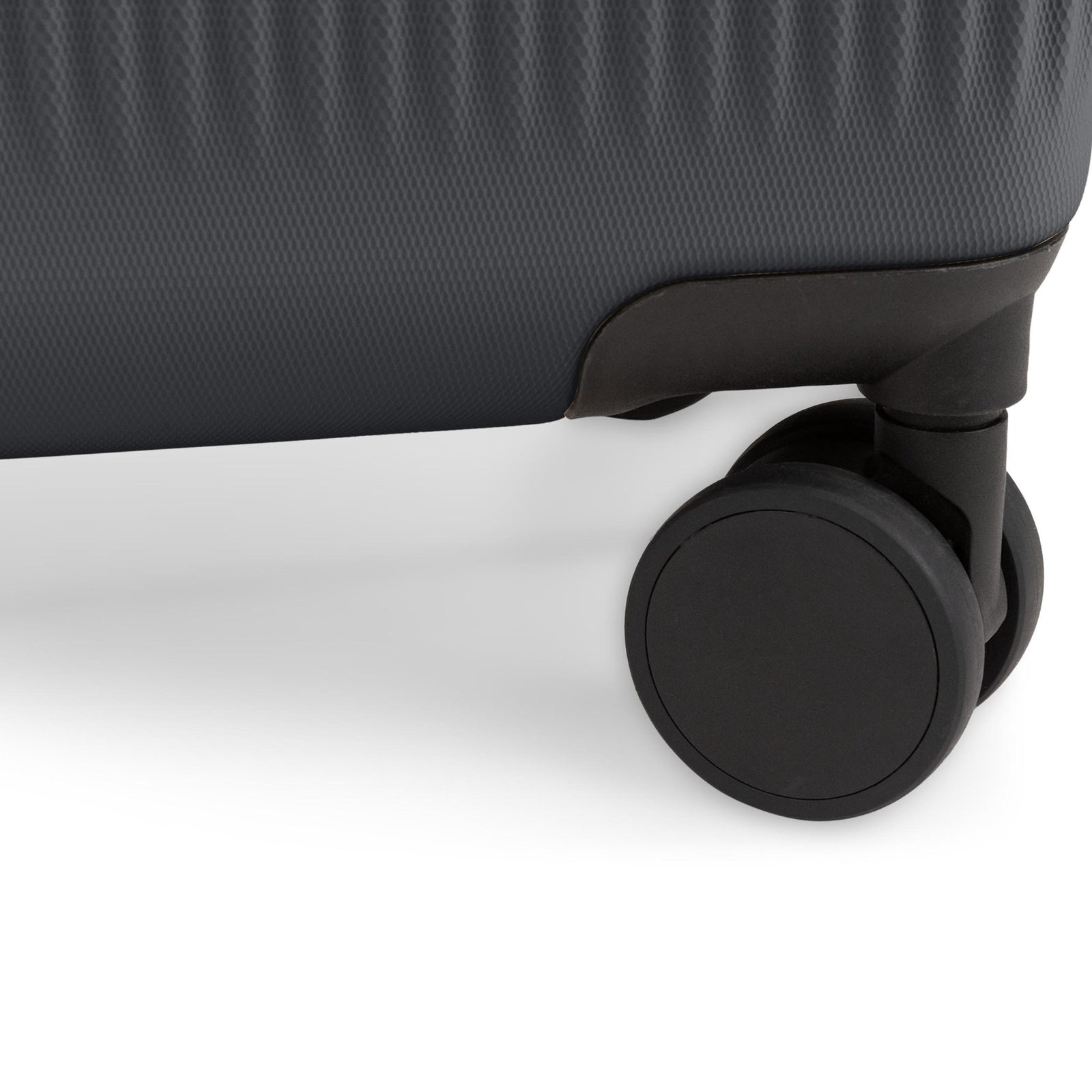Bugatti Cannes 18.5" Hardside Carry On Luggage Black