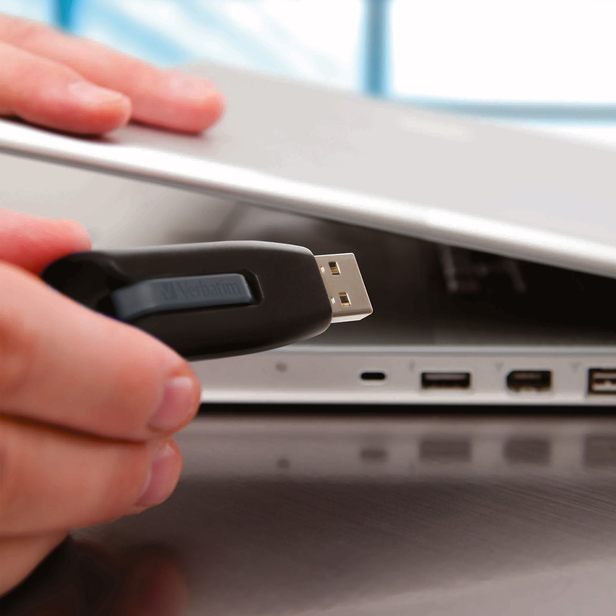 Verbatim Store 'n' Go V3 256GB USB Flash Drive