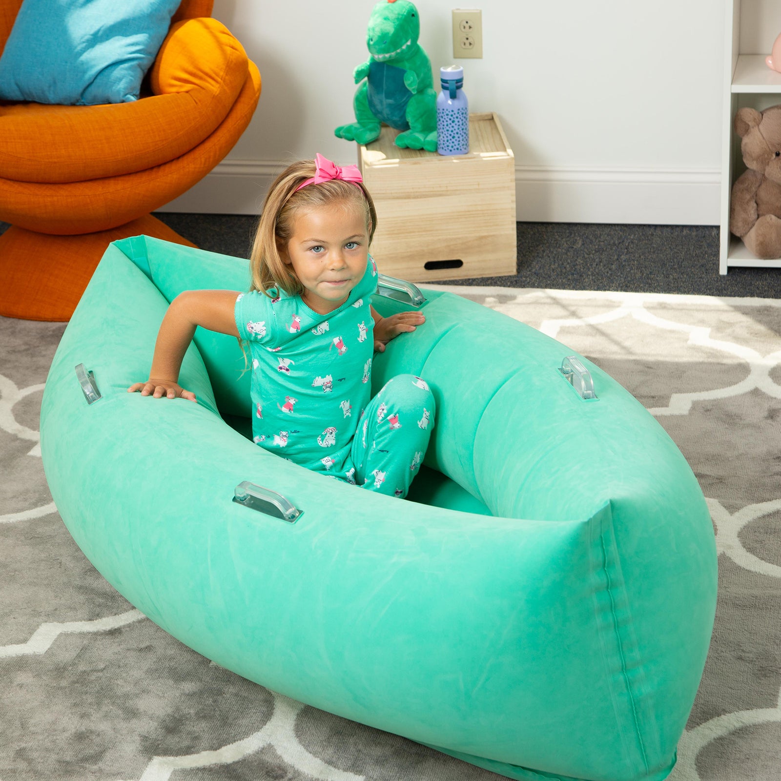 Bouncyband Comfy Hugging Peapod Sensory Pod 60"