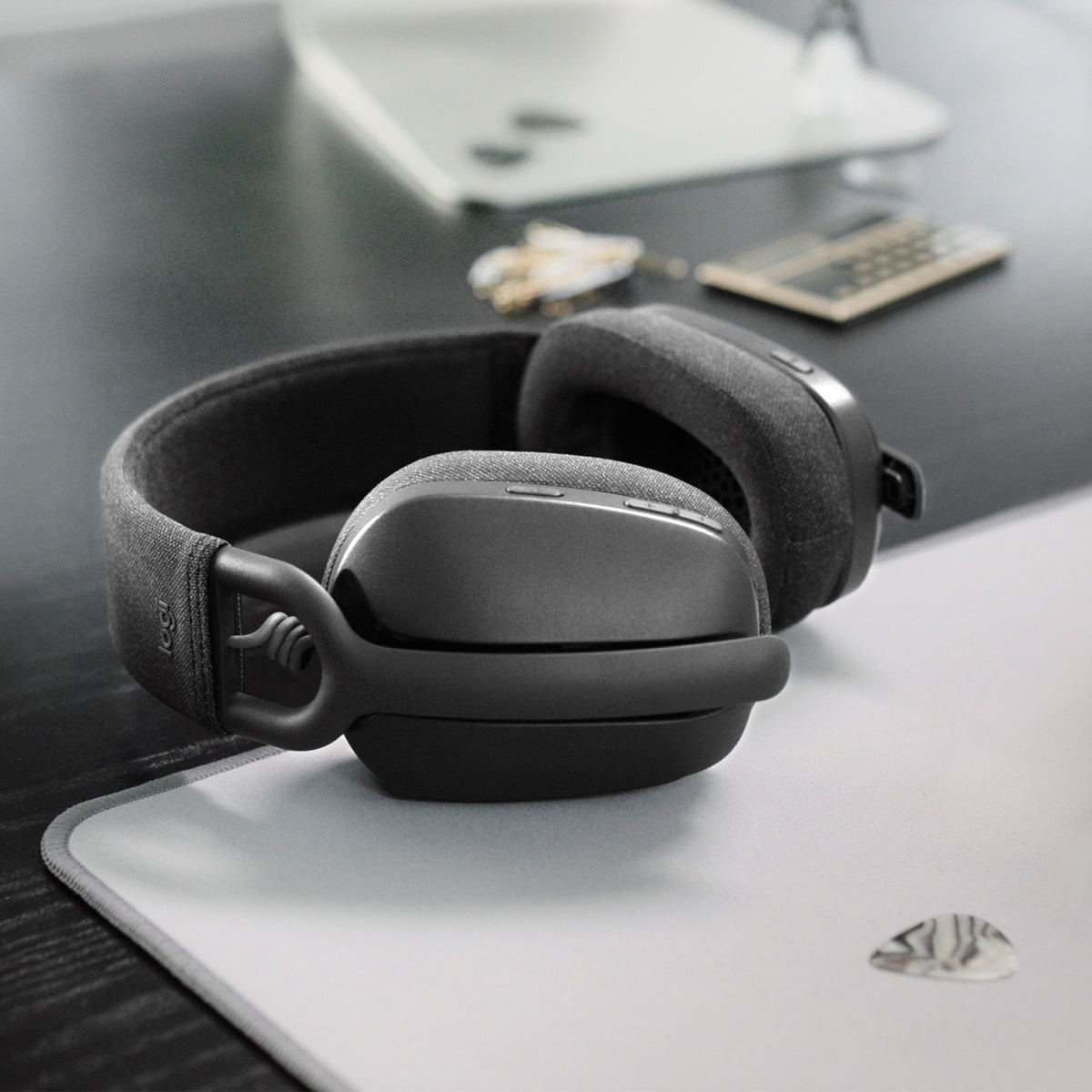 Logitech Zone Vibe 100 Headphones Graphite