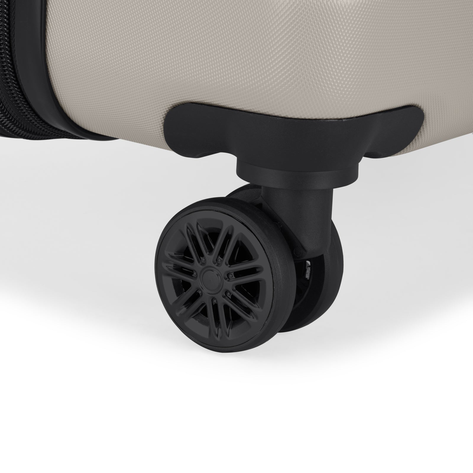 BondStreet Panoramic 30.5" Hardside Check-In Luggage Desert Grey