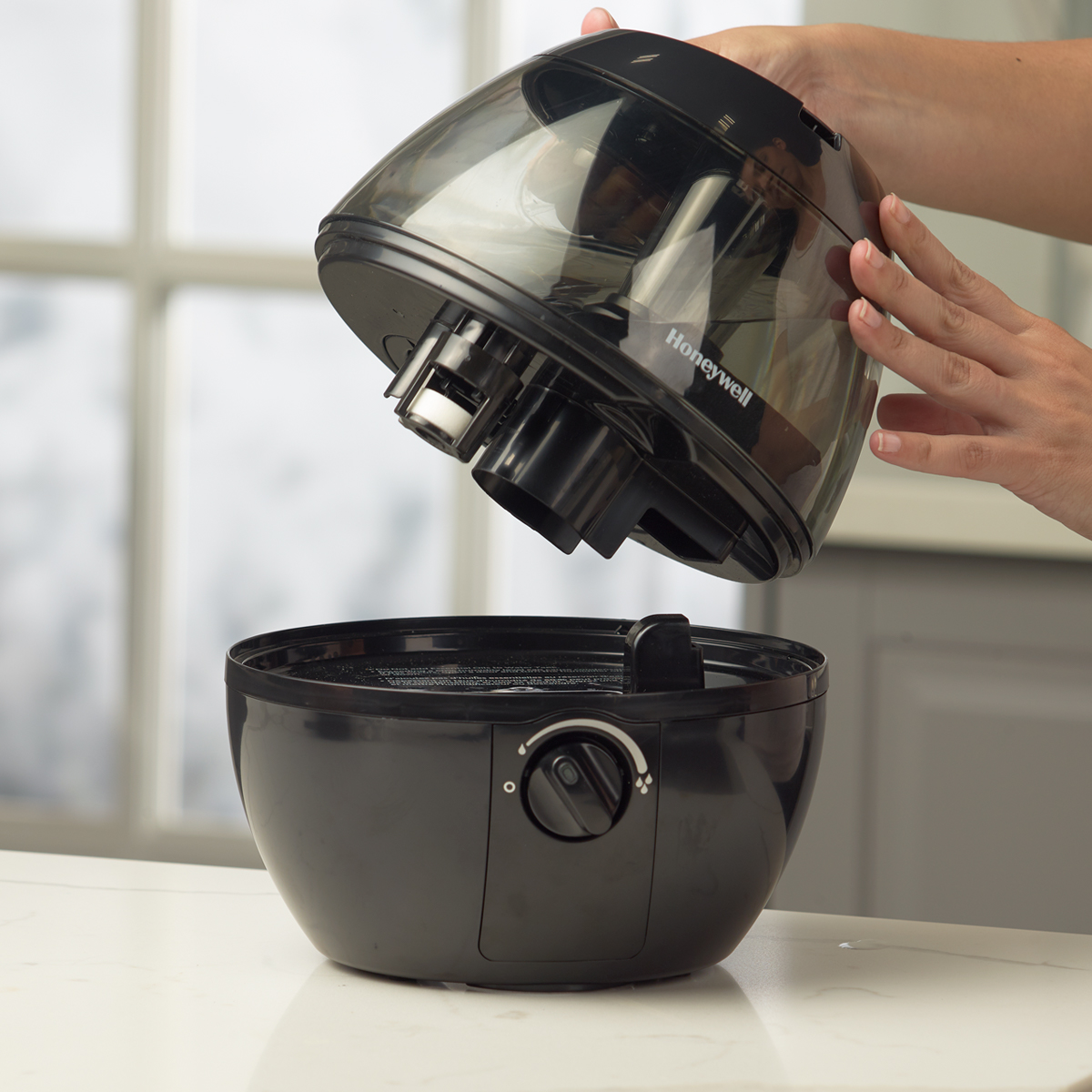 Honeywell MistMate HUL520BC Humidifier Black