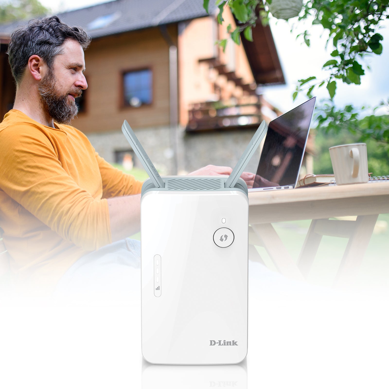 D-Link E15 AX1500 Range Extender