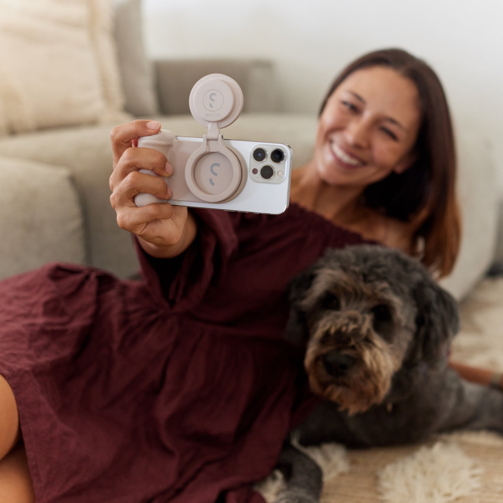 ShiftCam SnapLight Magnetic LED Ring Light Chalk Pink