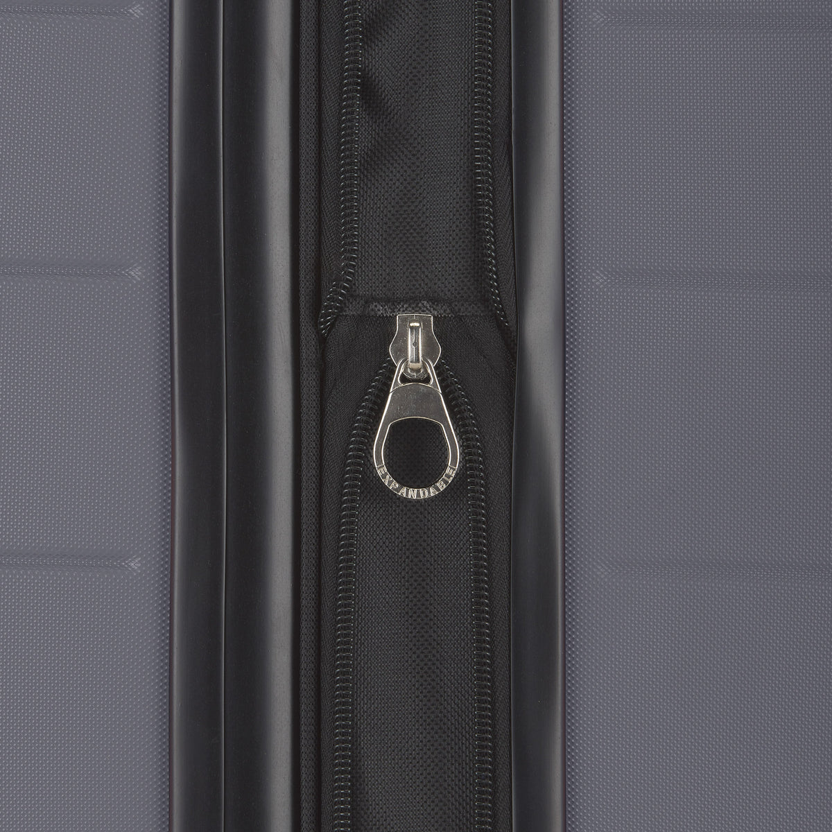 Bondstreet Panoramic 21.5" Hardside Carry on Luggage Charcoal