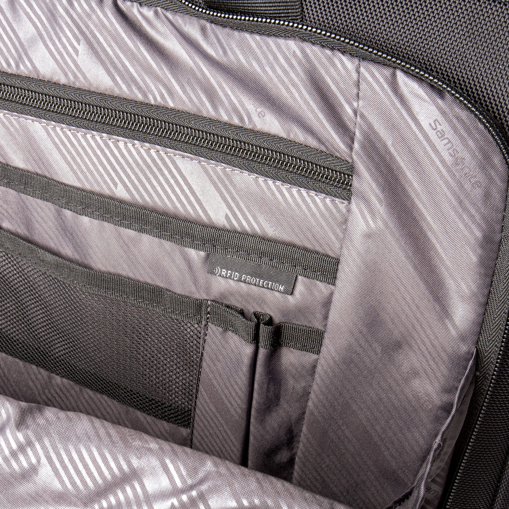 Samsonite 142836-1041 15.6" Wheeled Carry-On Black