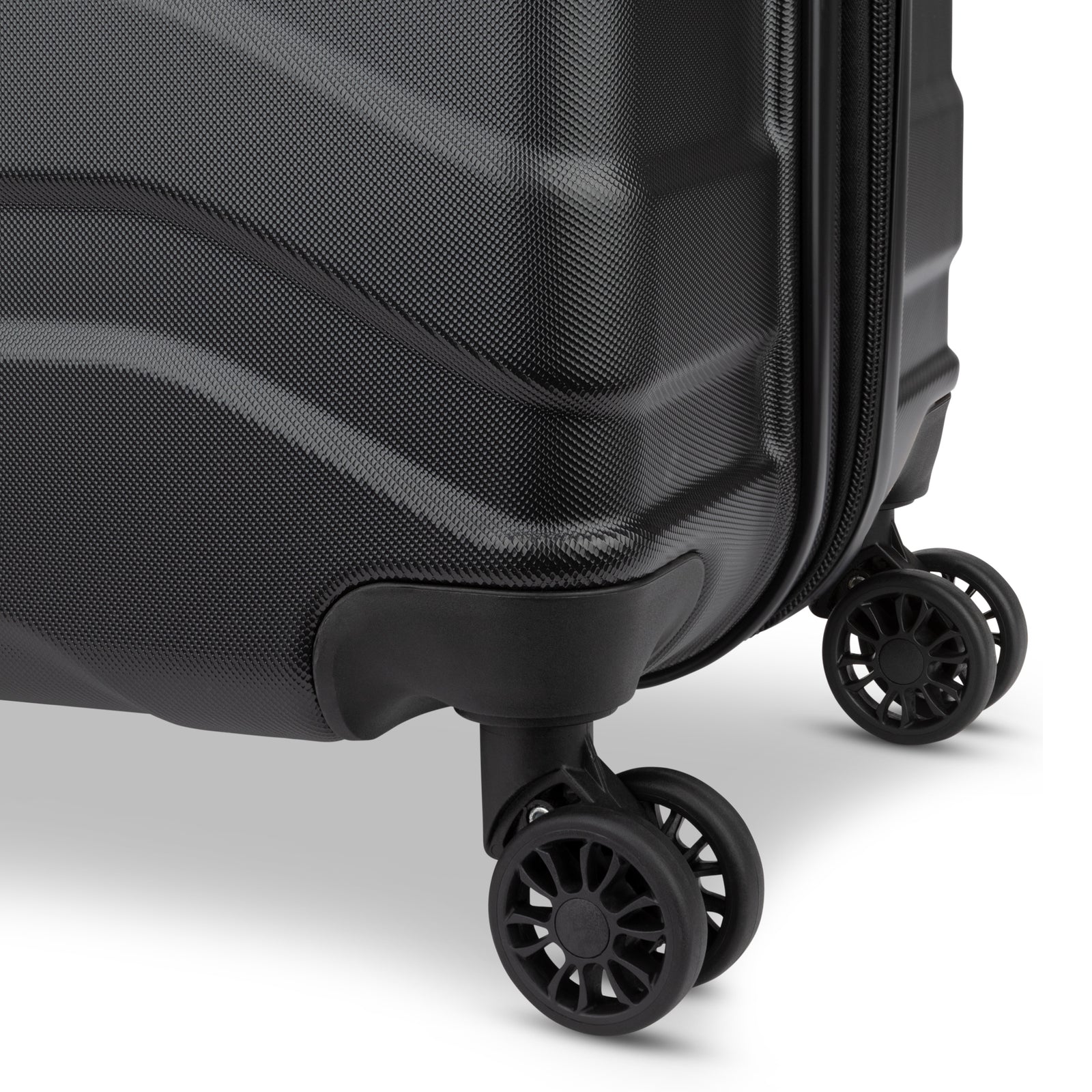 Atlantic Horizon II 28" Luggage Black