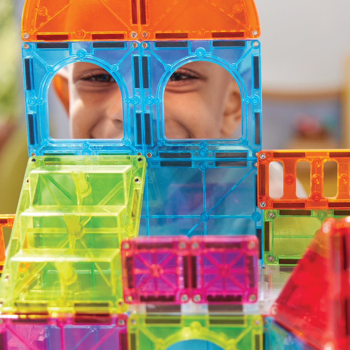 Magna-Tiles City Center 110 Piece Magnetic Construction Set