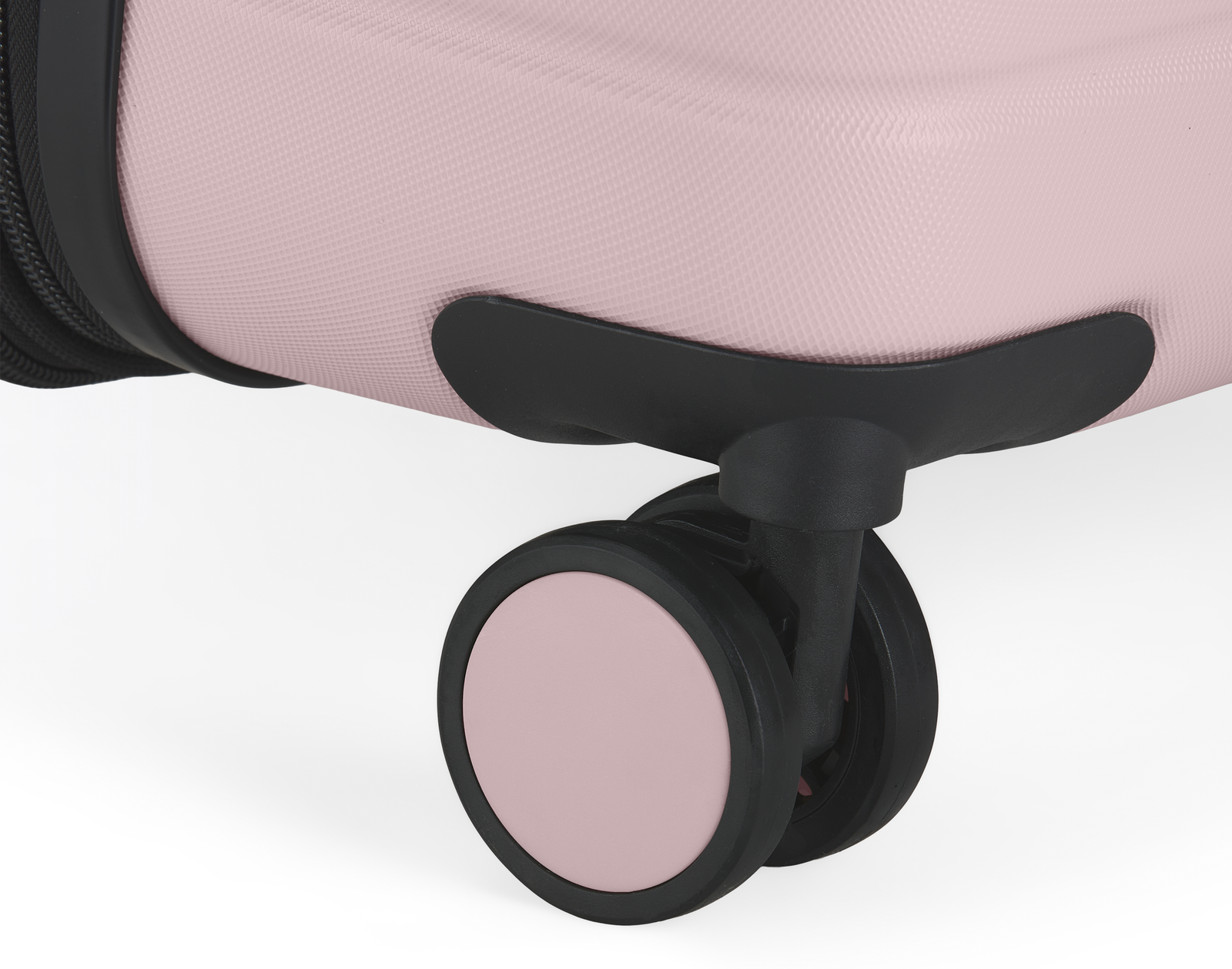 Bugatti Lisbon Large 22" Hardside Luggage Pink