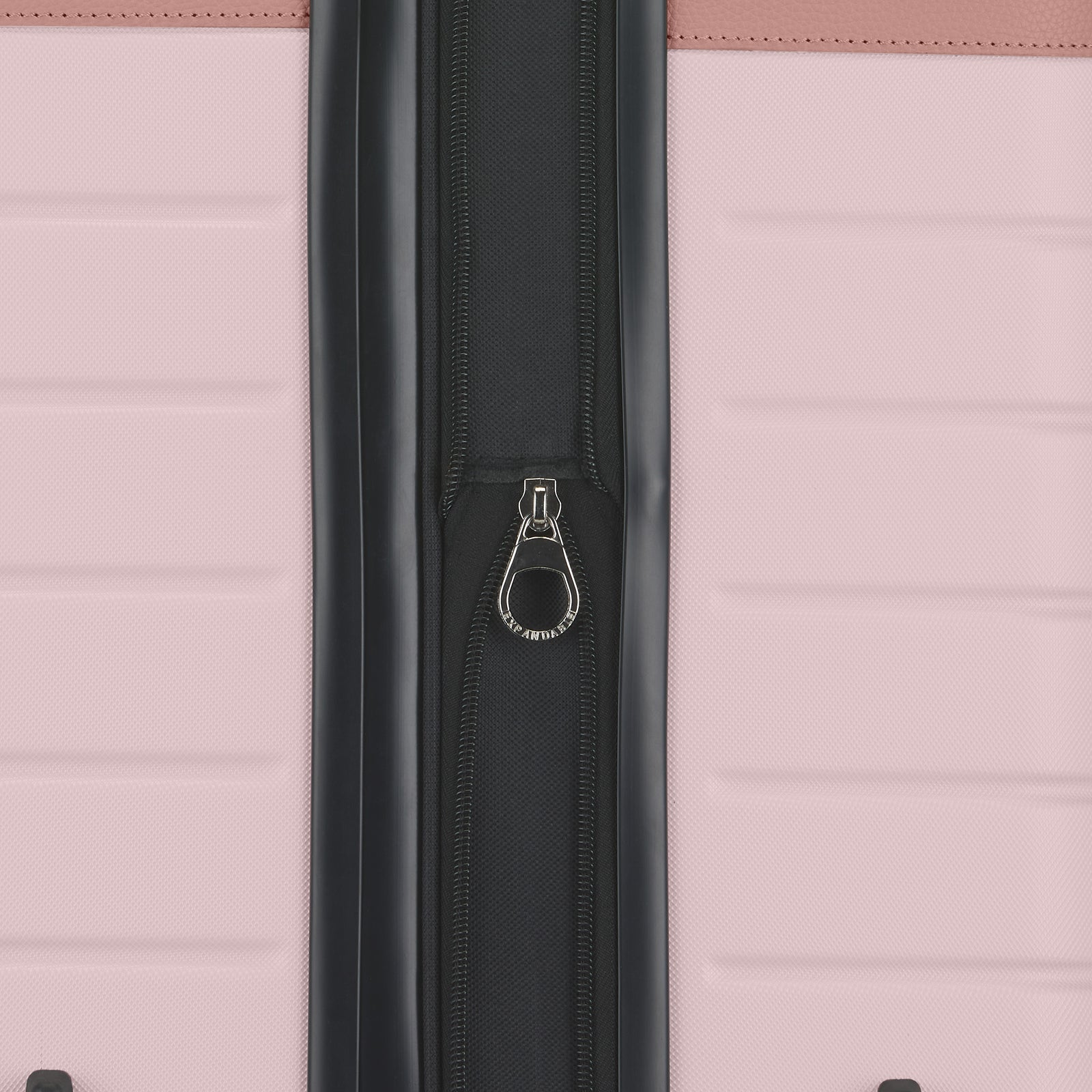 Bugatti Lisbon Large 22" Hardside Luggage Pink