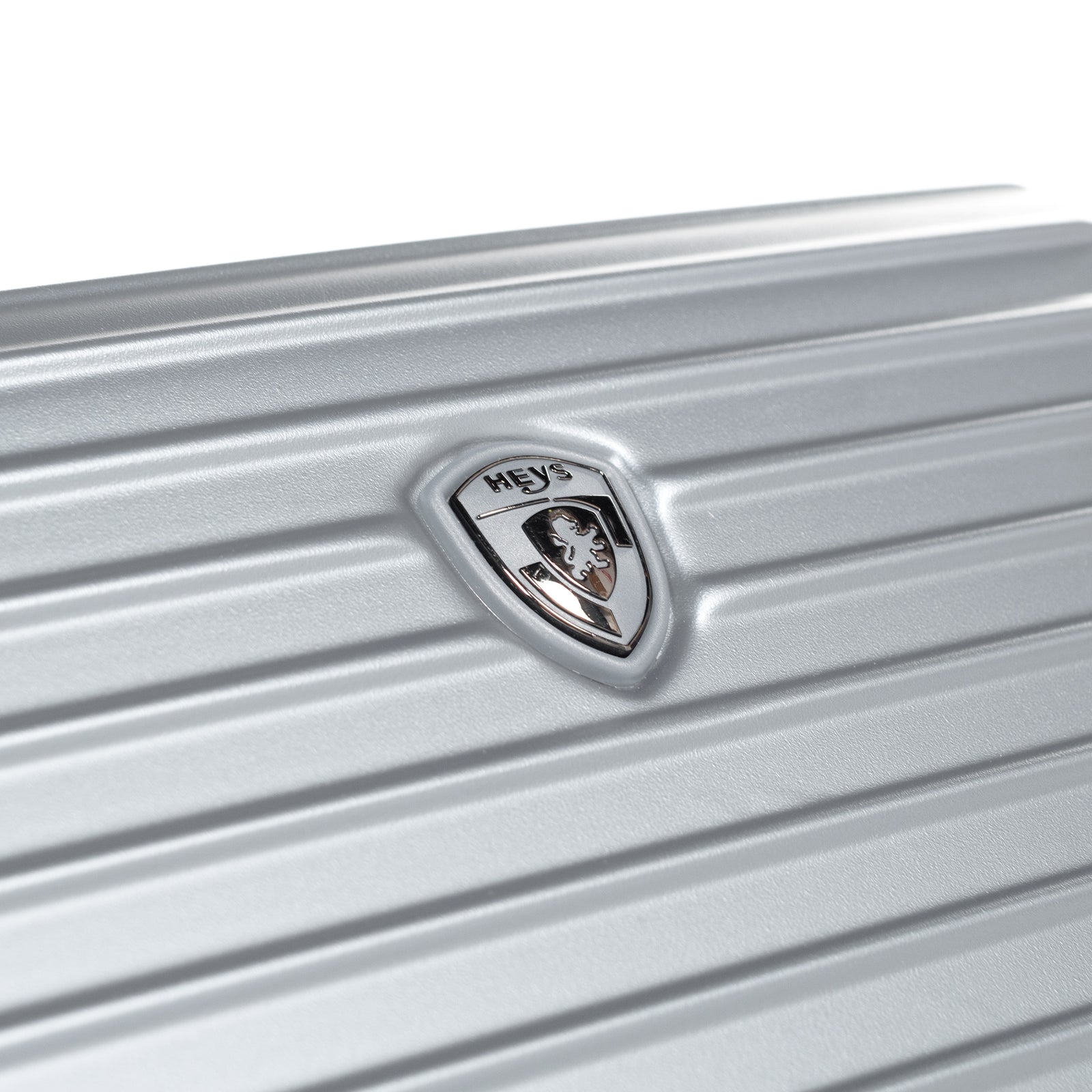 Heys Cruze 26" Hardside Checked Luggage Silver