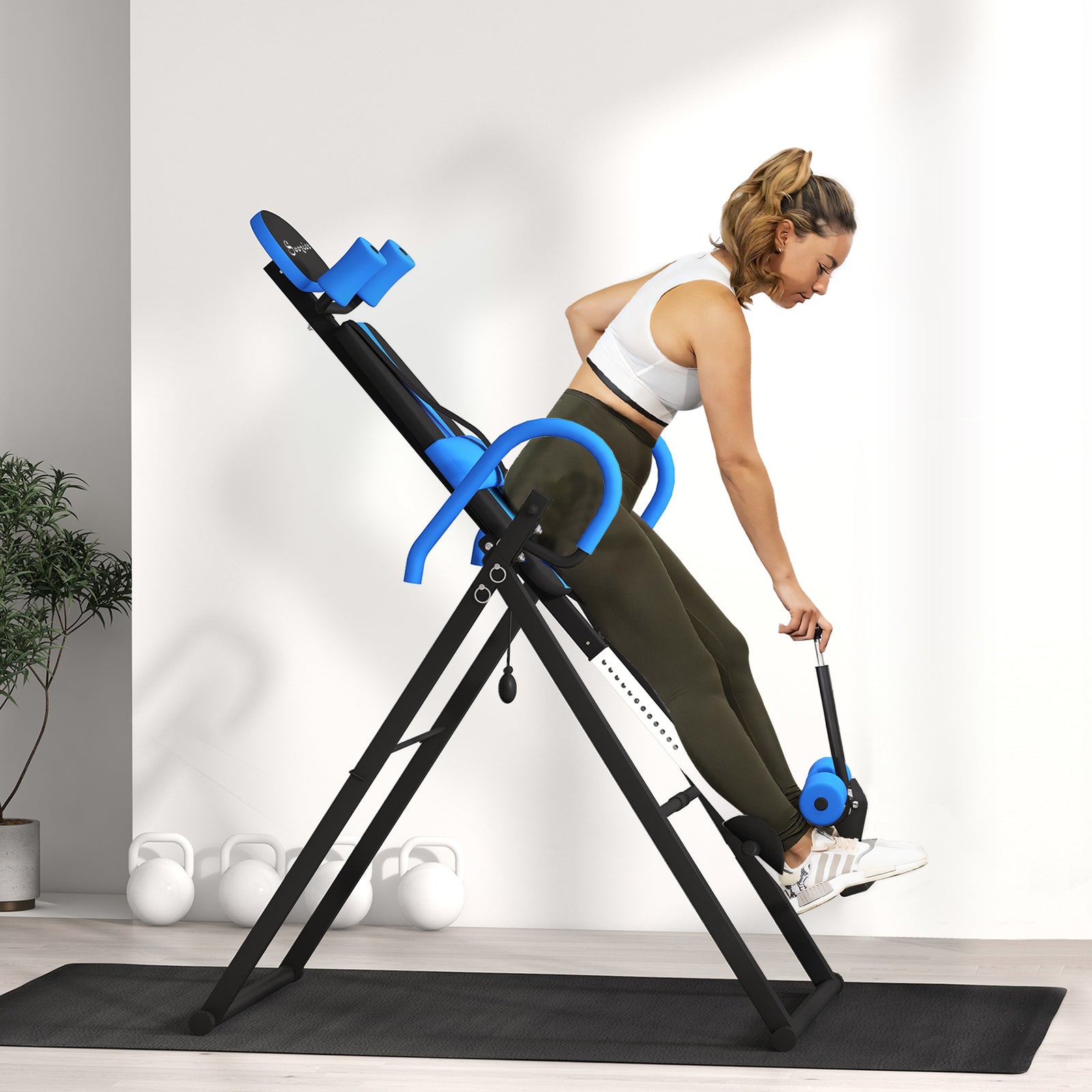 Soozier Folding Inversion Table with Safety Belt 20 40 60 Degree Adjustable