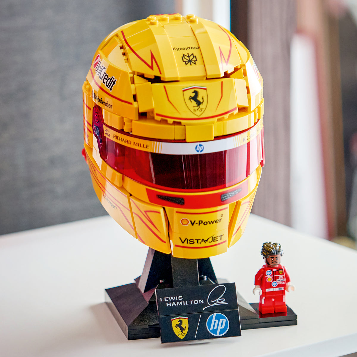 LEGO Editions Formula 1 Scuderia Ferrari HP Helmet Lewis Hamilton